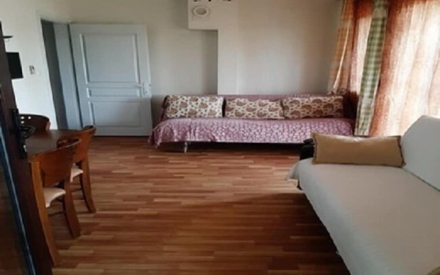 Moonhouse Apartments