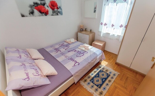 Beautiful Apartment in Crikvenica With Wifi and 2 Bedrooms