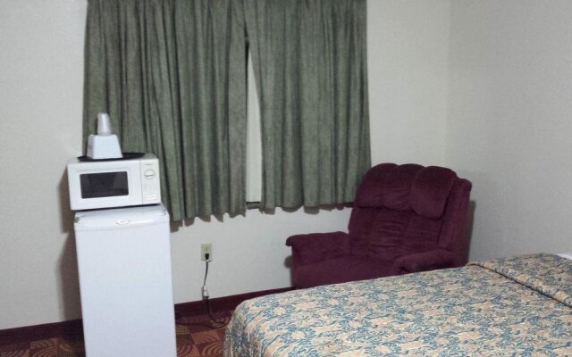Red Carpet Inn & Suites New Cumberland