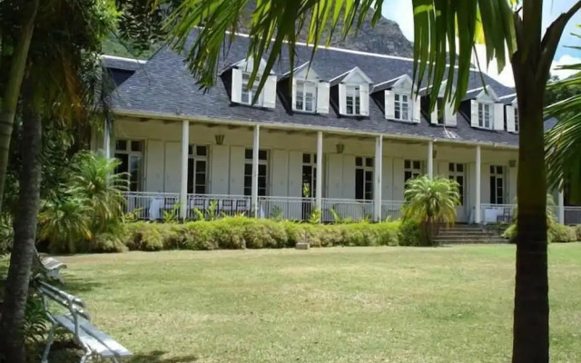 Chez Cozy's