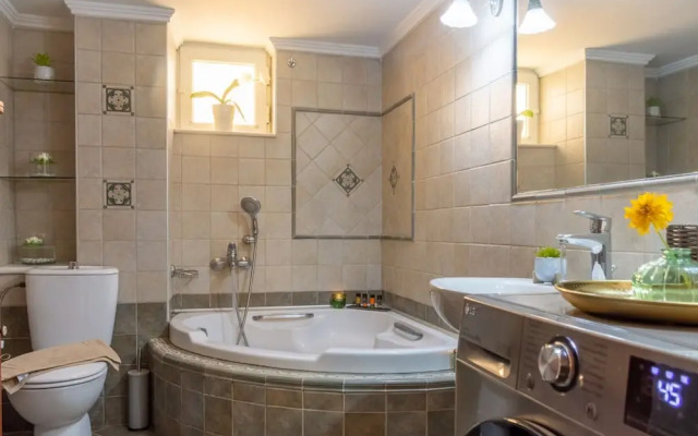 Casa Anthea 3 Bedroom Apartment With Garden