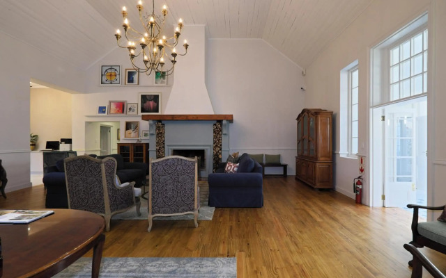 Chapter House Boutique Hotel