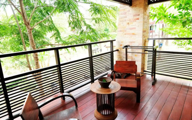 Phunacome Resort