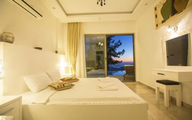 Villa Islamlar House by Akdenizvillam