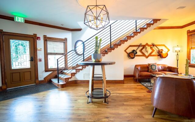 The Curtis Park Club