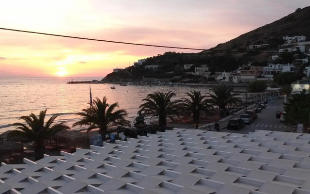 Blue Harmony Hotel