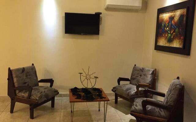 El Patio Suites II