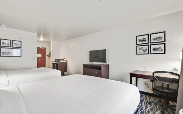 Cobblestone Hotel & Suites - Mosinee