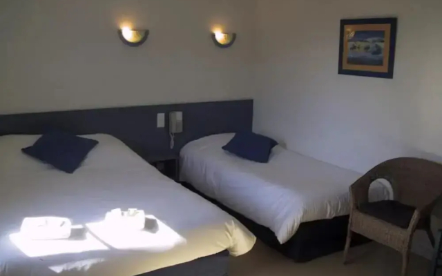 Logis Hotel l'Esterella