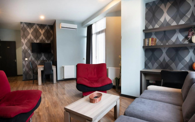 Sani Apart Hotel