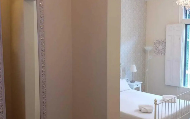 Lumine Suites Barcelona Hostal