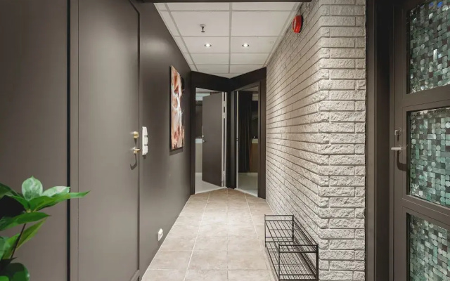 Arctic Homes - Downtown Penthouse