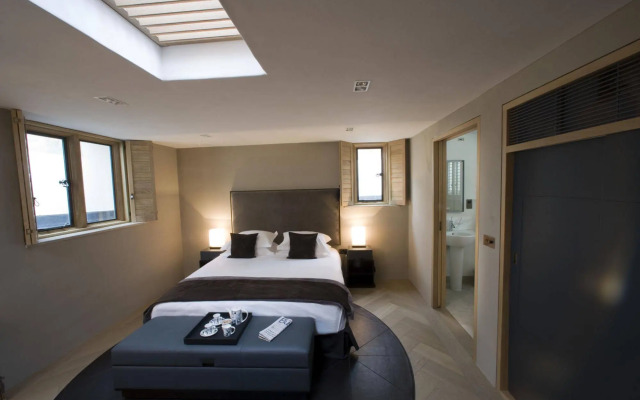 Roch Castle Hotel