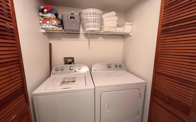 Magical 3 Bed Condo at Sweetwater Club