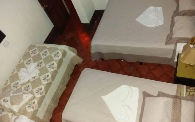 Hotel Dionisio Inn