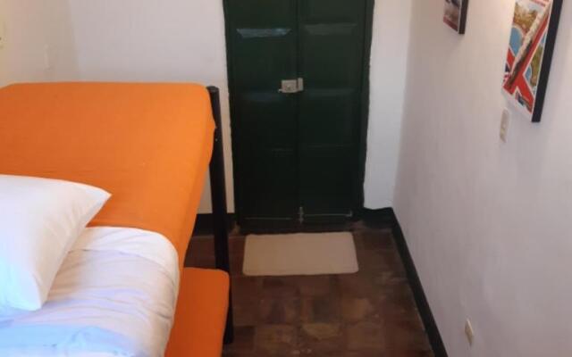 Cedron Hostel