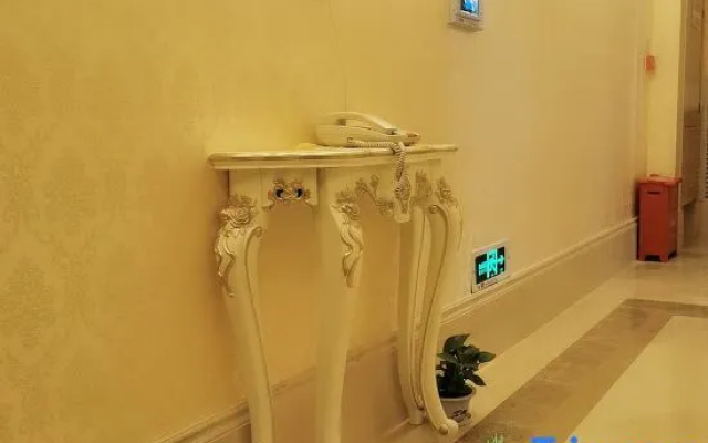 Vienna International Hotel (Danzhou Yangpu)