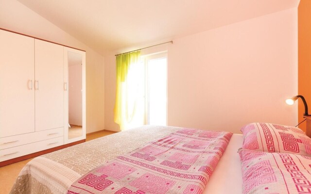 Beautiful Home in Betiga With Wifi and 4 Bedrooms