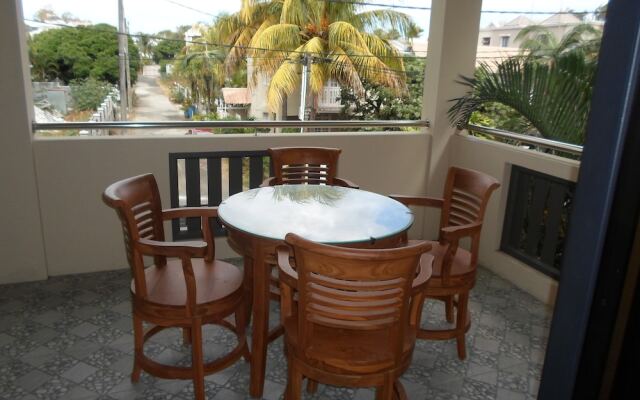 Residence La Colombe Vacation Rentals Ground Floor