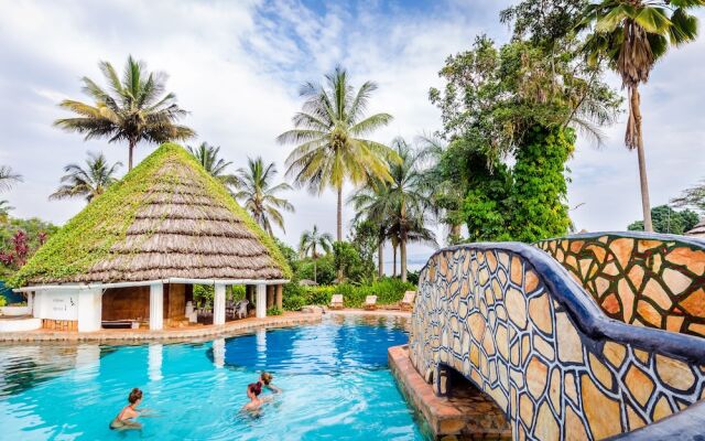 Kingfisher Safaris Resort Hotel