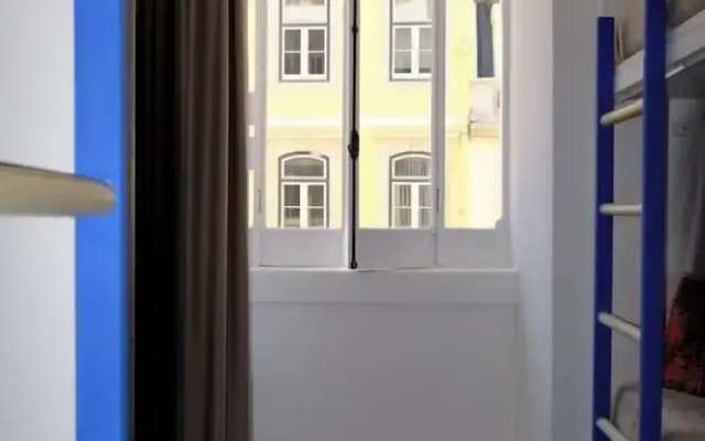 Paradise Lisbon Hostel