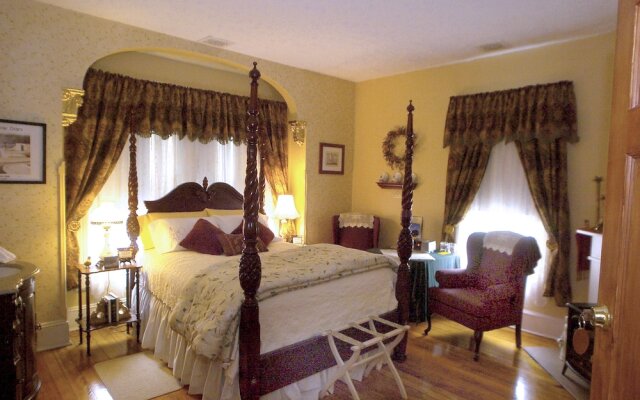 The Magnolia House Inn