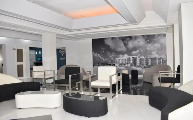 THE FOZ Beach Hotel