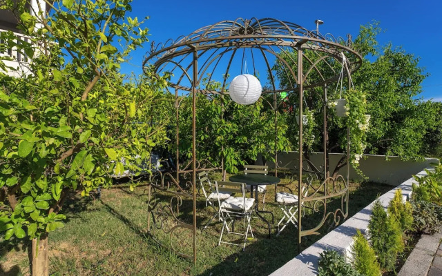 Storge Boutique Bed & Breakfast