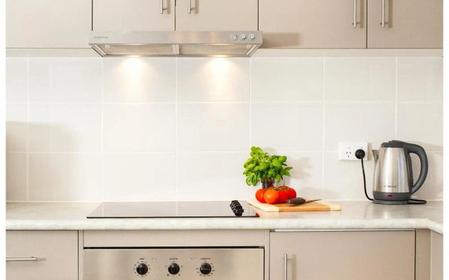 Clifton Sands Holiday Apartments