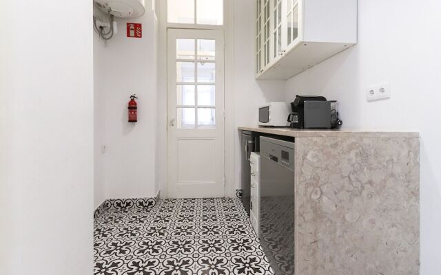 Castelo Typical by Homing