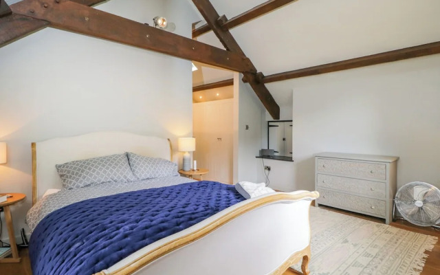 The Ivy Barn