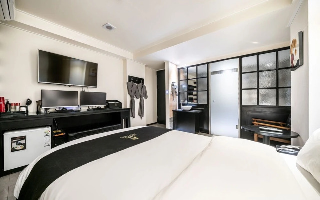 Seongnam Casa Hotel
