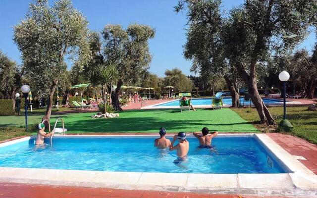 Villaggio Camping Parco Degli Ulivi