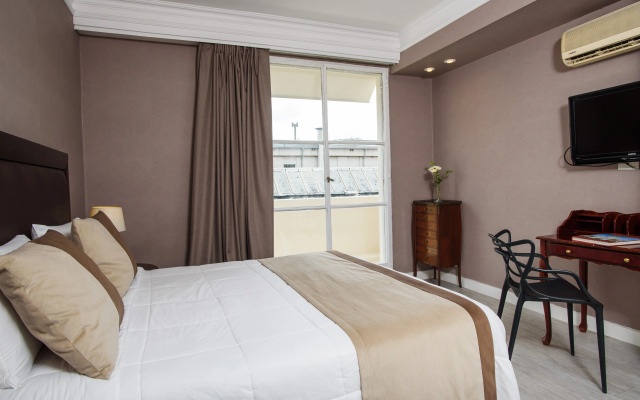 1253 Recoleta Small Hotel