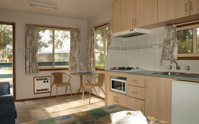 Cowra Holiday Park