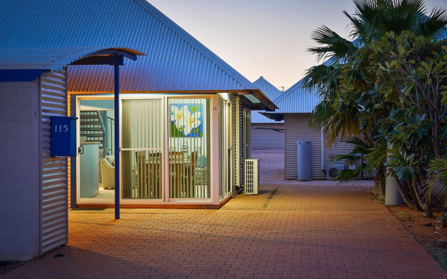 Osprey Holiday Village