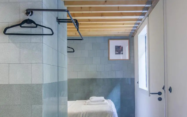 62 Design House II