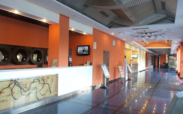 Motel 168 Chuansha Road Inn