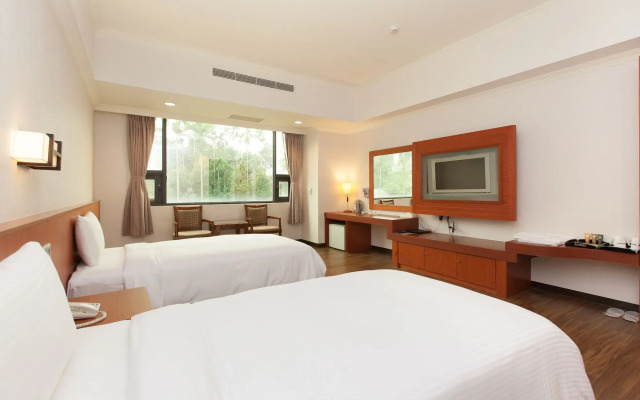 F Hotel - Alishan