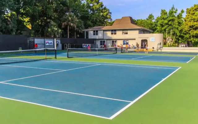 Players Club Resort by VRI Resort