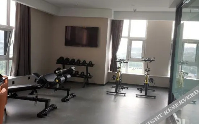 Gemei Hotel (Chunhui Road, Suncun, Jinan)