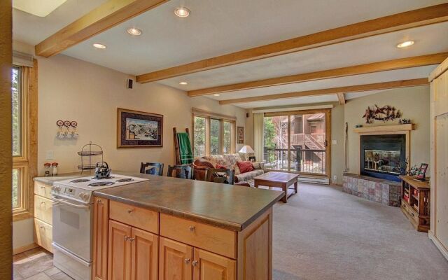 Sundowner W10 by RedAwning