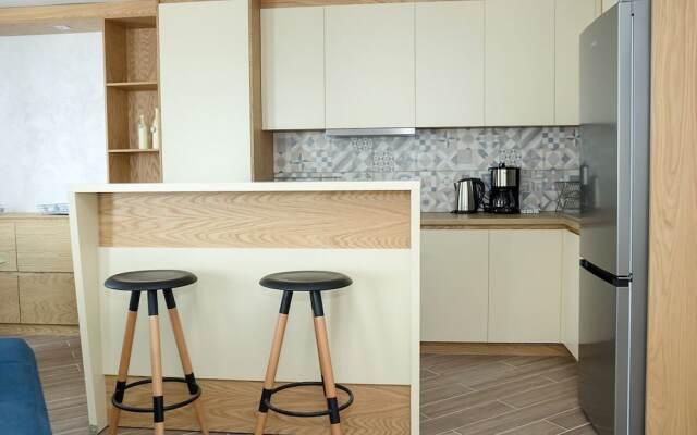 FM Luxury 1-BDR Apartment - White Lagoon in Apartcomplex Magnolia