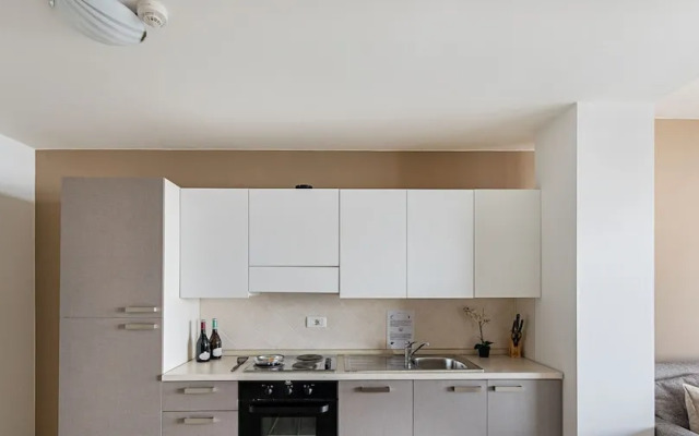 Residenza Miralago - 24 Clodia - Locazione BK