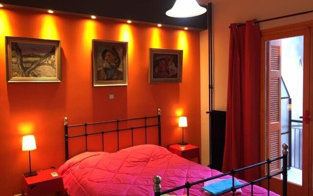 Lovely 4 Double Bed Flat