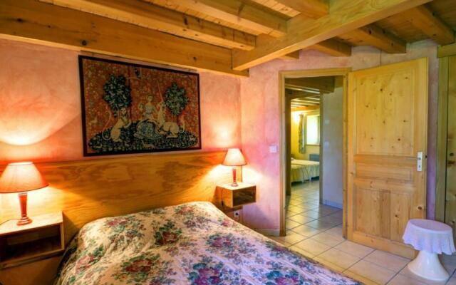 Gîte Marols, 4 pièces, 6 personnes - FR-1-496-1