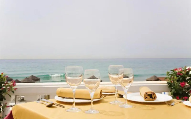 Perla Marina Hotel & Apartamentos