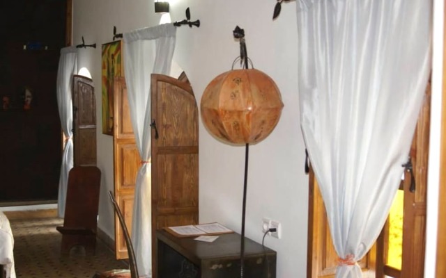 Riad Attarine