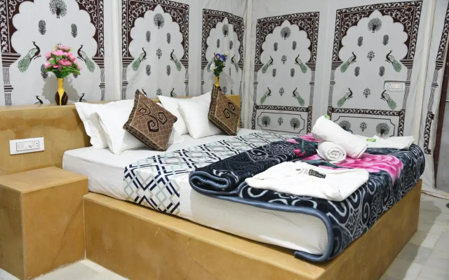 Desert Malra Camp