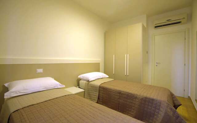 Villa Panama Apartments